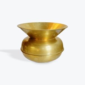 Vintage brass planter